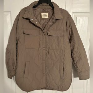 Oversized quilted jacket